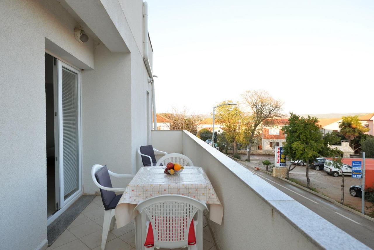 Apartmani Vedrana, Murter Luaran gambar